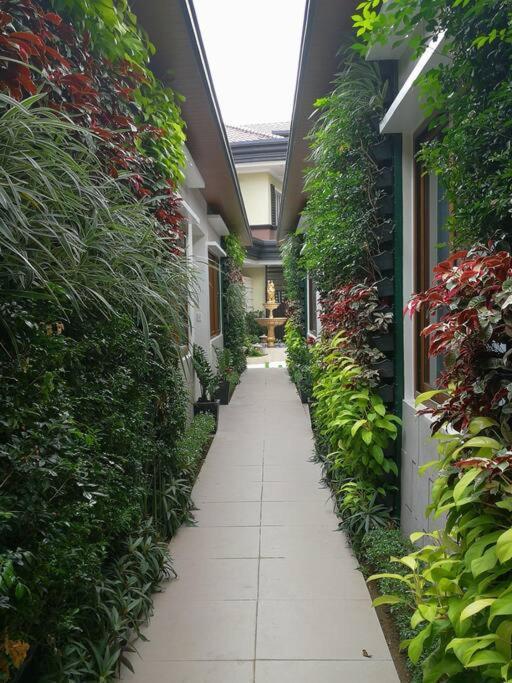 Adria Residences - Emerald Garden - 2 Bedroom Unit For 4 Person Manila Luaran gambar